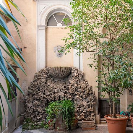 Homehouse Serpenti - Colosseum - Rione Monti ローマ エクステリア 写真