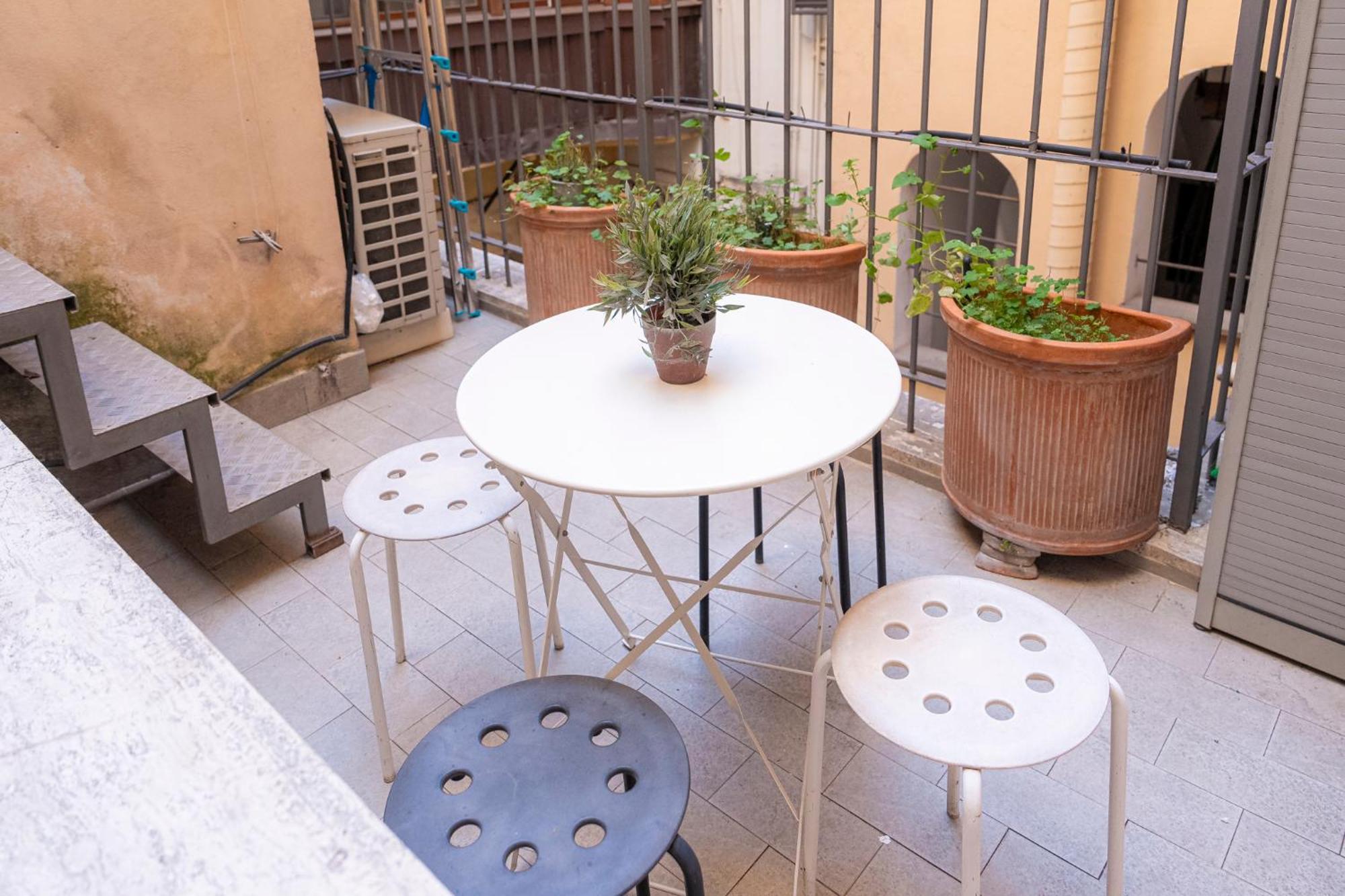 Homehouse Serpenti - Colosseum - Rione Monti ローマ エクステリア 写真